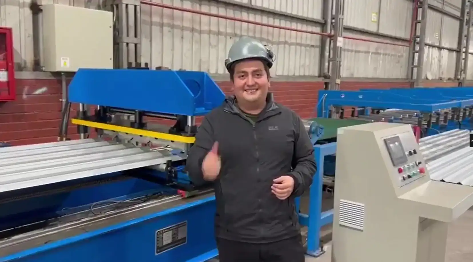 Exploring Automatic Roofing Sheet Making Machine Features